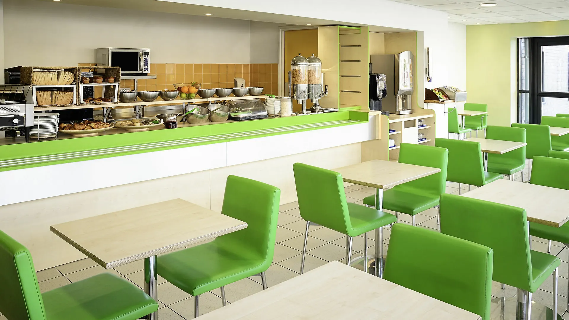 Ibis Budget Southampton Centre 2*,